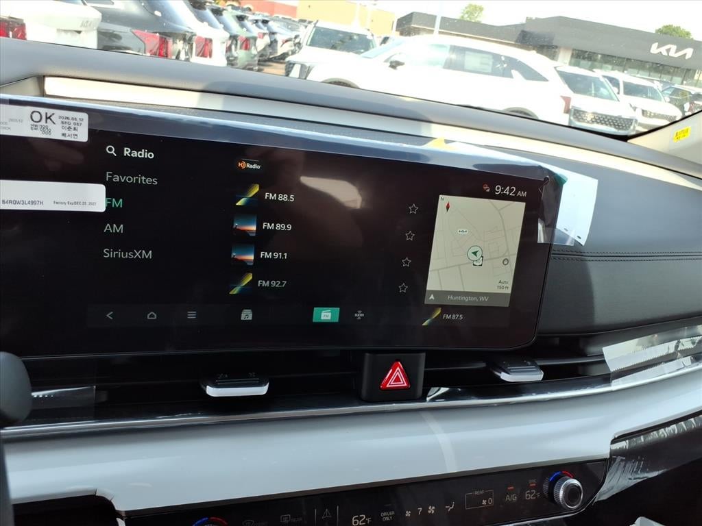 2027 Kia Carnival Hybrid SX