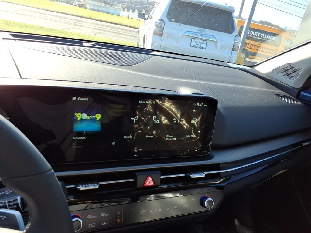 2026 Kia Sportage Hybrid S